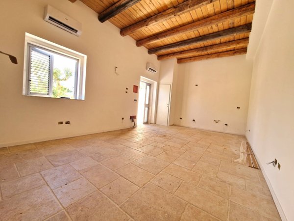 casa indipendente in vendita a Monopoli