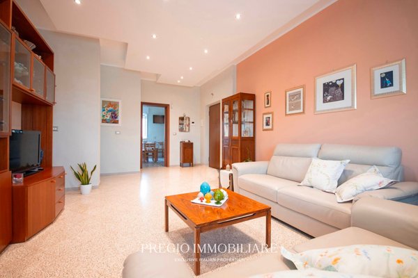 appartamento in vendita a Monopoli in zona Centro Storico