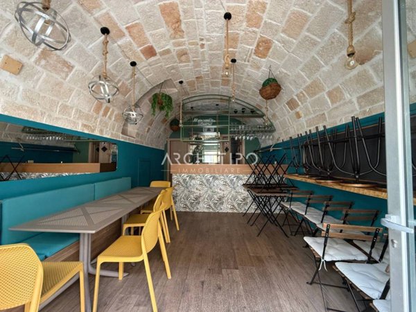 negozio in vendita a Monopoli