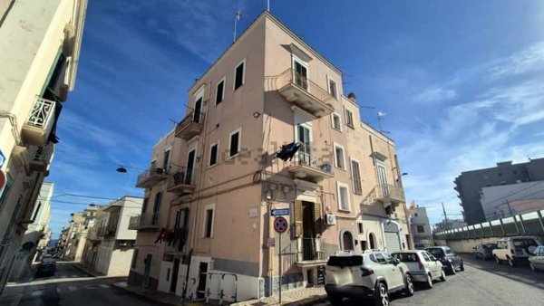 appartamento in vendita a Monopoli in zona Centro Storico