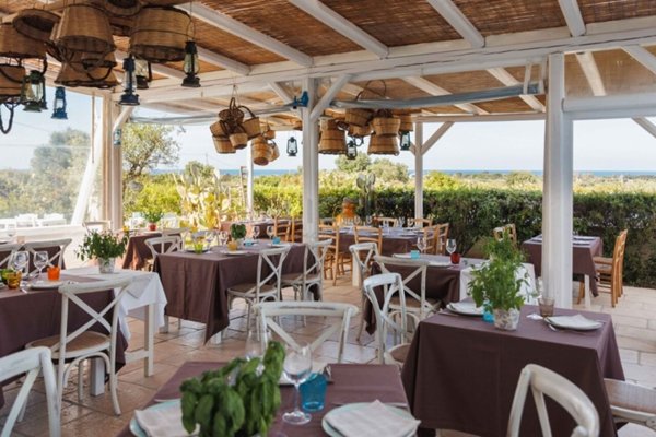 negozio in vendita a Monopoli