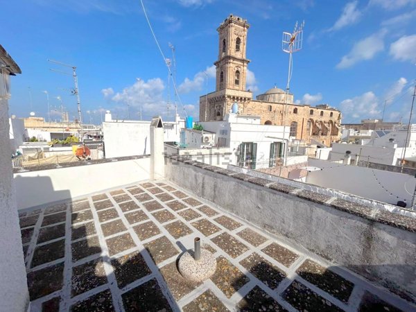 appartamento in vendita a Monopoli in zona Centro Storico