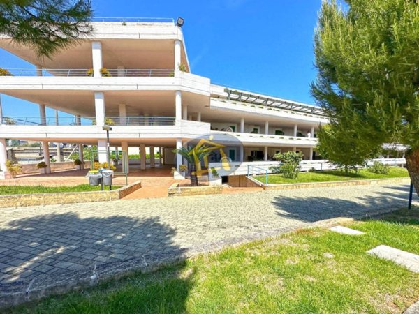 appartamento in vendita a Monopoli in zona Centro Storico