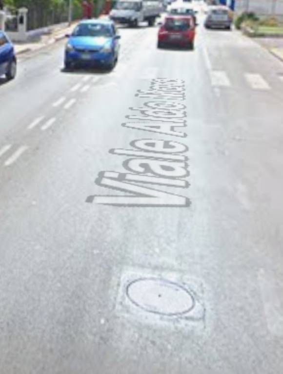 locale commerciale in vendita a Monopoli