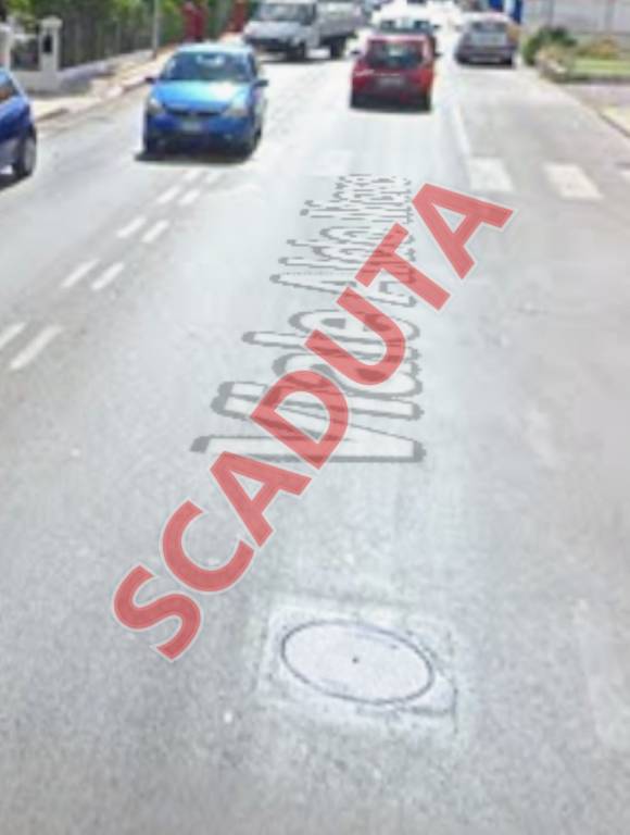 locale commerciale in vendita a Monopoli