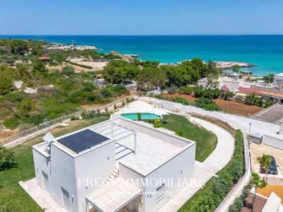 casa indipendente in vendita a Monopoli