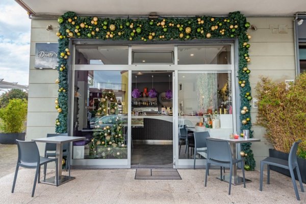 negozio in vendita a Monopoli in zona Centro Storico