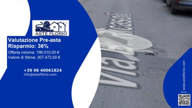 pentavano in vendita a Monopoli in zona Centro Storico