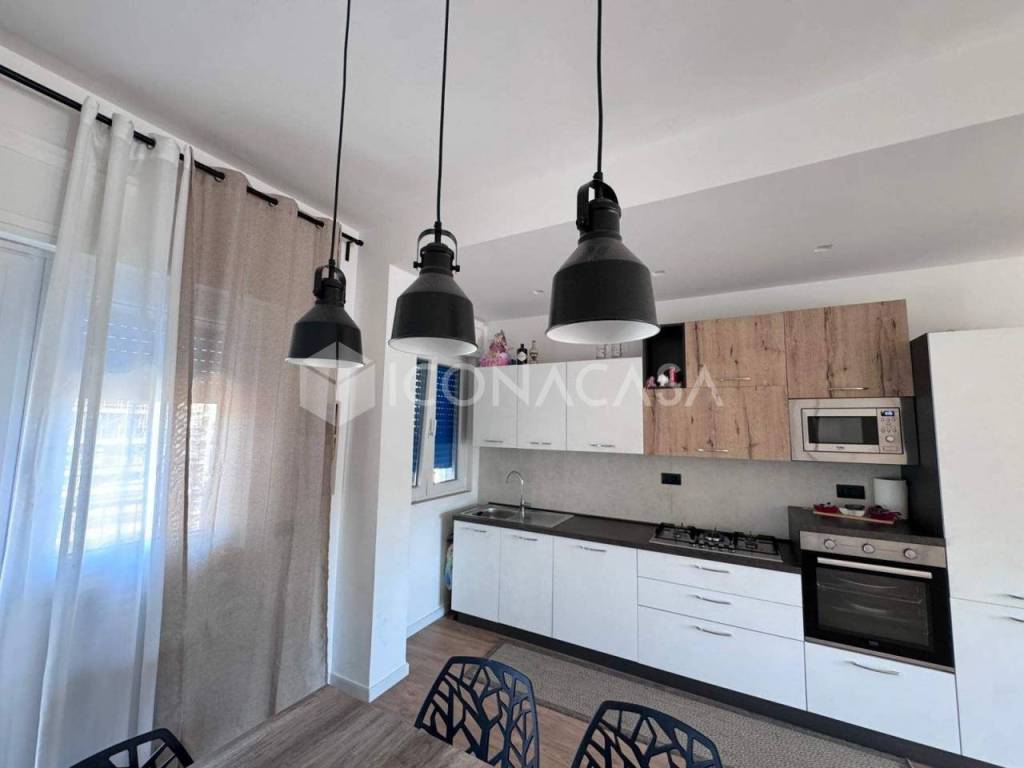 appartamento in vendita a Monopoli in zona Centro Storico