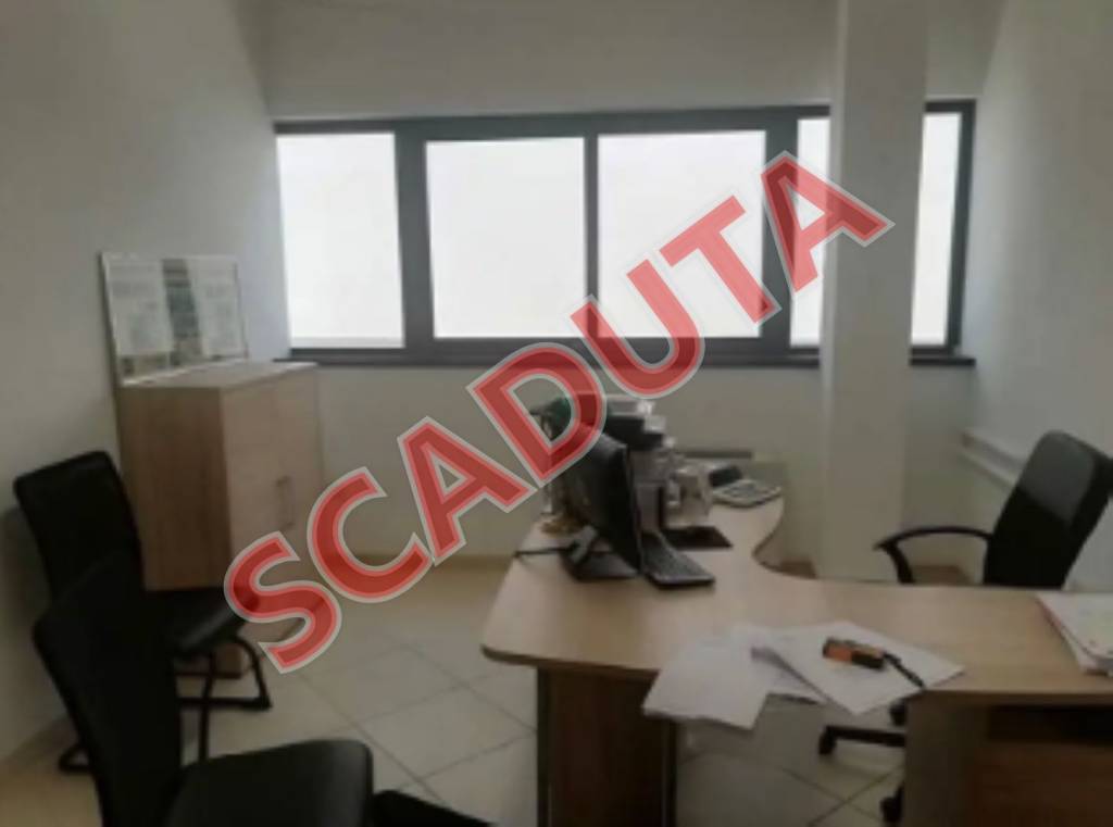 locale commerciale in vendita a Monopoli