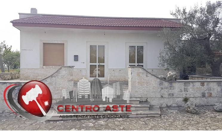 casa indipendente in vendita a Monopoli