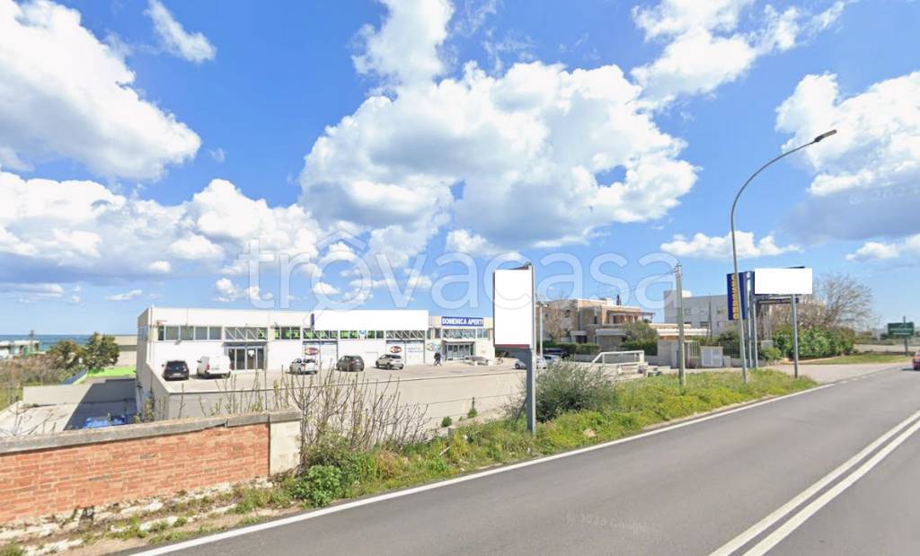 capannone in vendita a Monopoli in zona Centro Storico