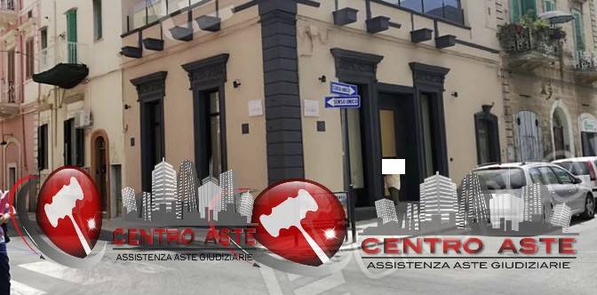 negozio in vendita a Monopoli