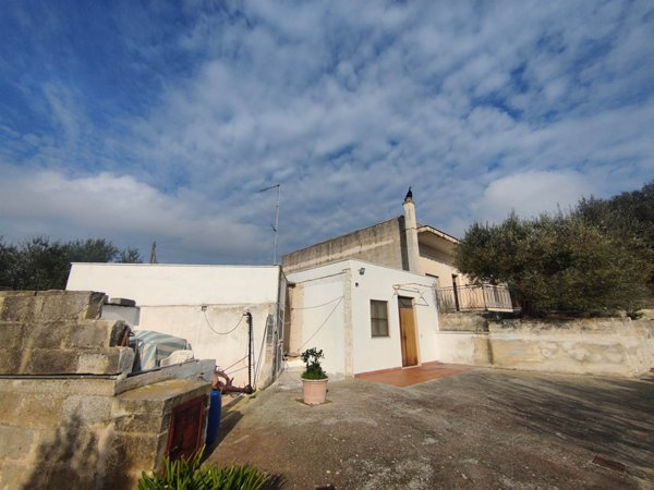 casa indipendente in vendita a Monopoli