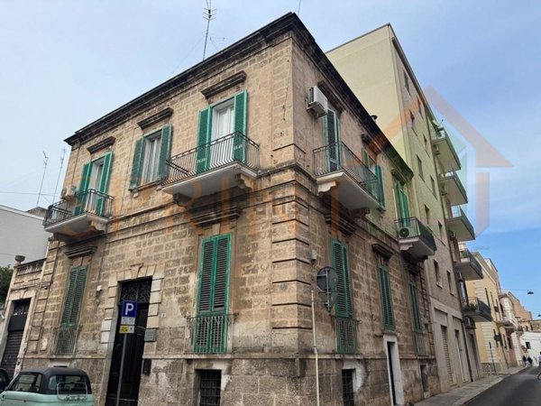 appartamento in vendita a Monopoli in zona Centro Storico