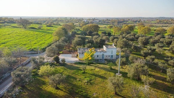 pentavano in vendita a Monopoli