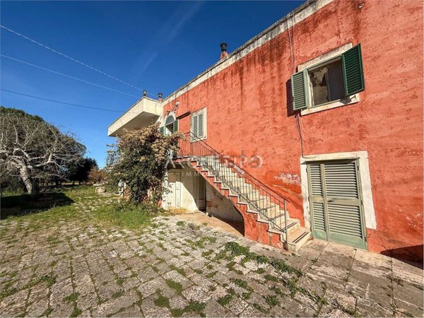 casa indipendente in vendita a Monopoli in zona Cozzana