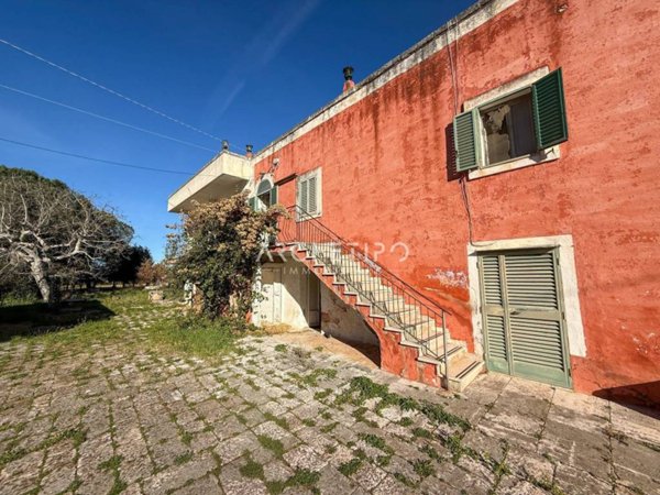 casa indipendente in vendita a Monopoli in zona Centro Storico