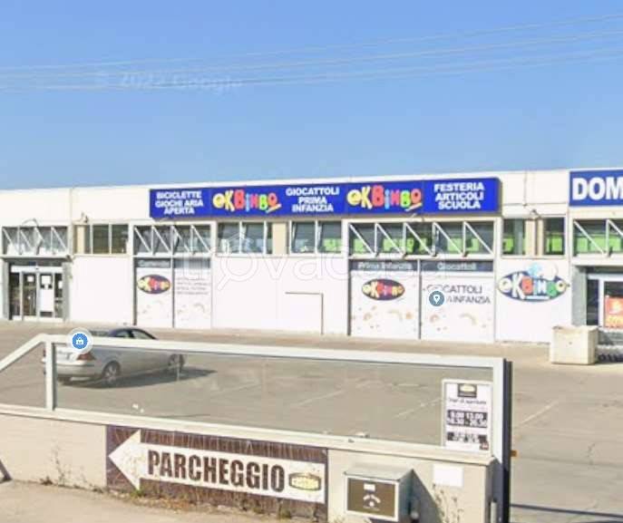 negozio in vendita a Monopoli