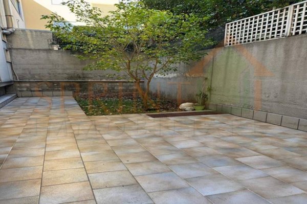 locale commerciale in vendita a Monopoli