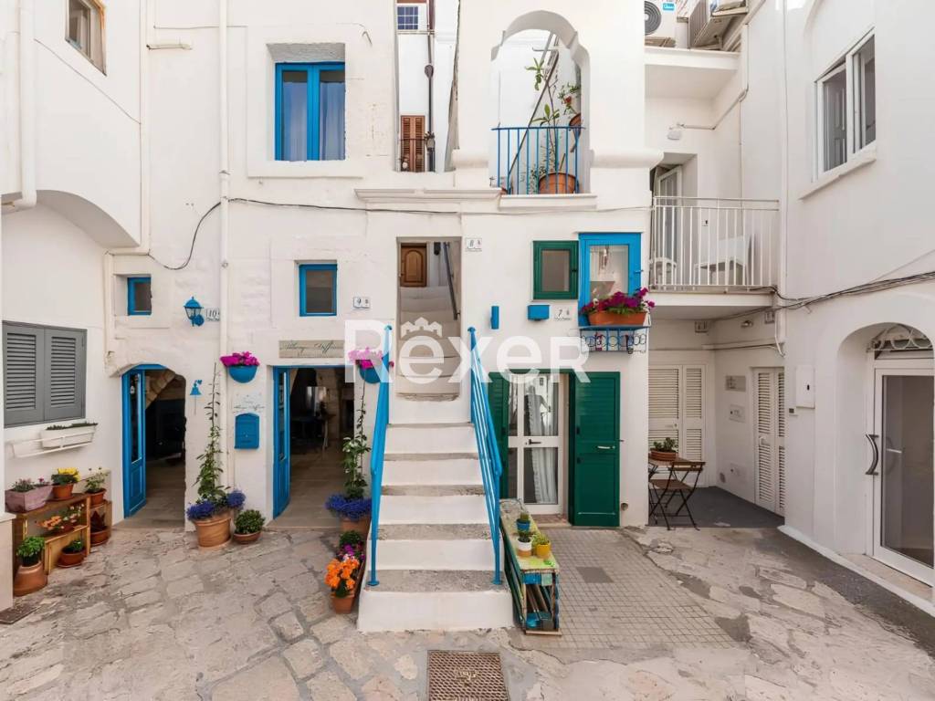 appartamento in vendita a Monopoli in zona Centro Storico