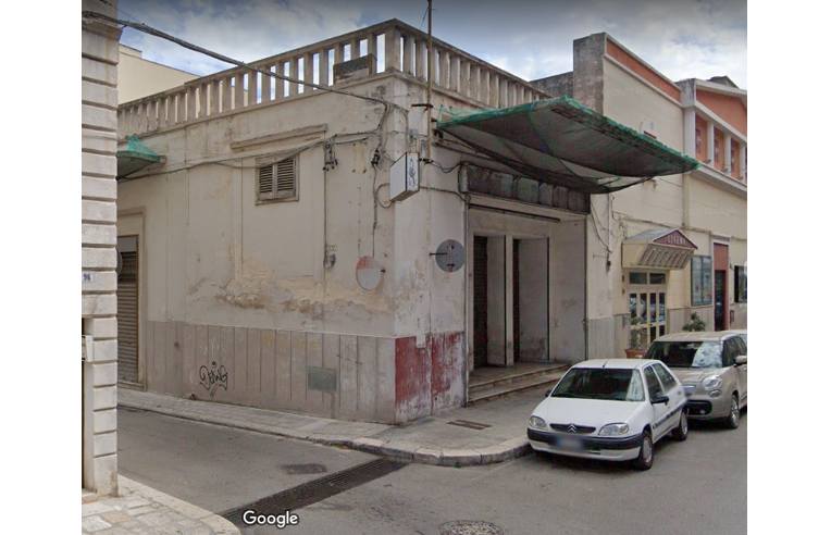 locale commerciale in vendita a Monopoli