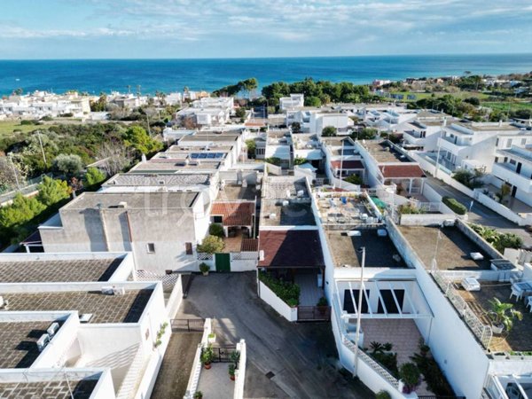 casa indipendente in vendita a Monopoli