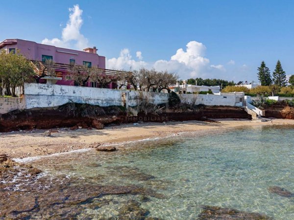 casa indipendente in vendita a Monopoli