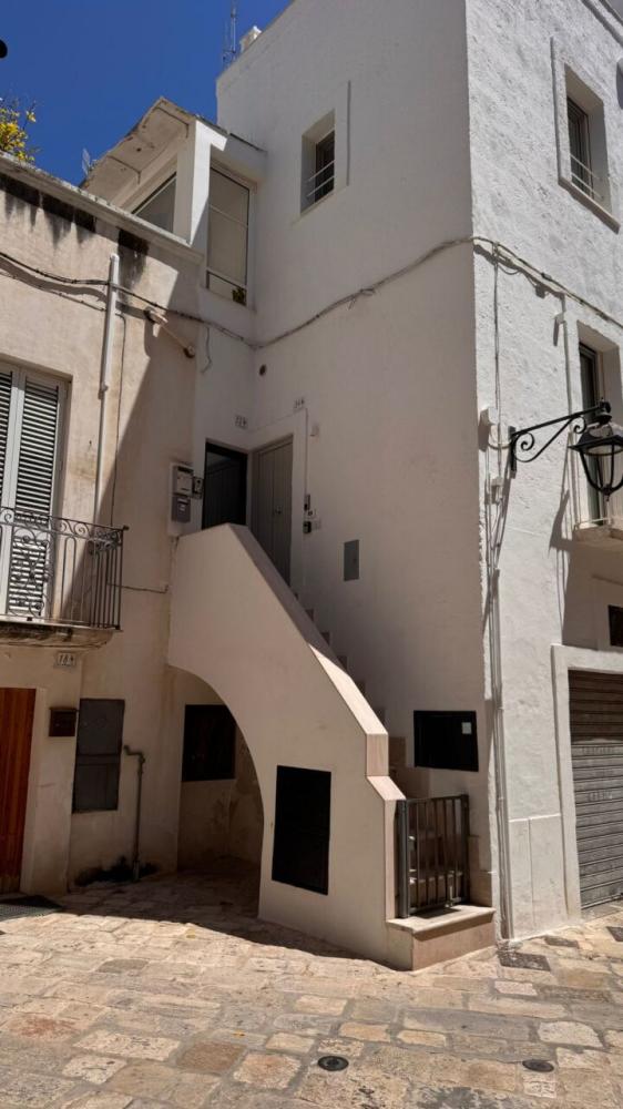 casa indipendente in vendita a Monopoli in zona Centro Storico