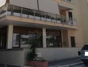 negozio in vendita a Monopoli