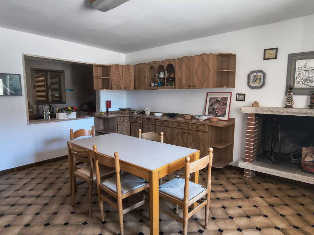 casa indipendente in vendita a Monopoli