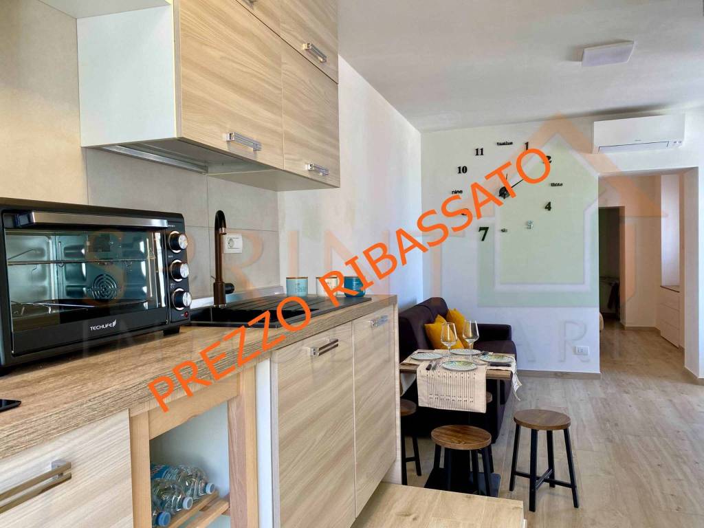 casa indipendente in vendita a Monopoli in zona Cozzana