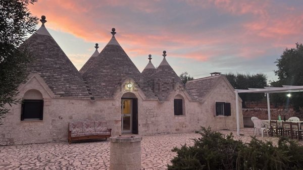 casa indipendente in vendita a Monopoli