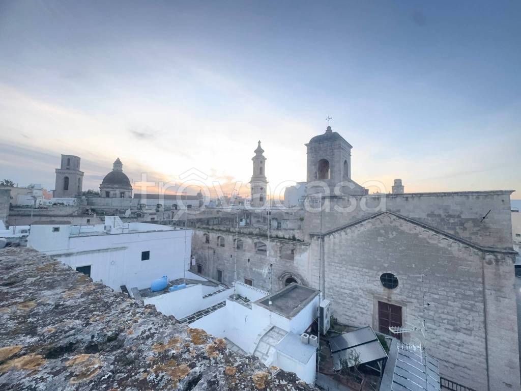 appartamento in vendita a Monopoli in zona Centro Storico