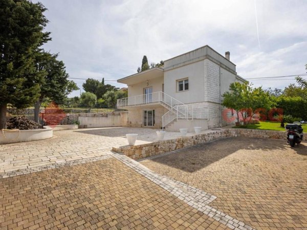 casa indipendente in vendita a Monopoli