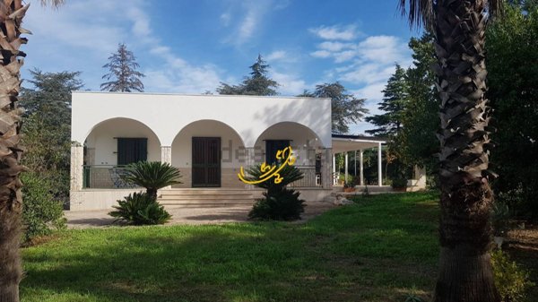casa indipendente in vendita a Monopoli