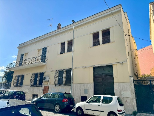 casa indipendente in vendita a Monopoli in zona Centro Storico