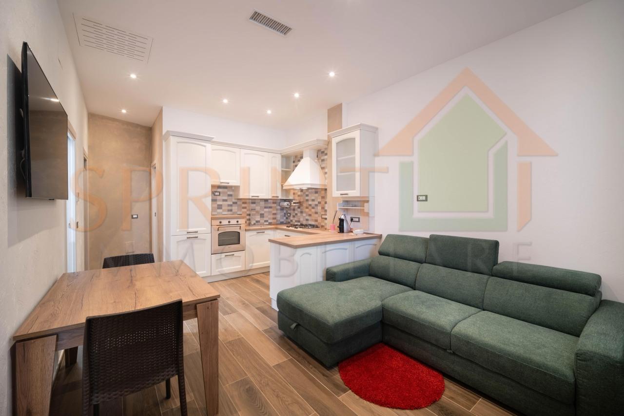 appartamento in vendita a Monopoli in zona Centro Storico