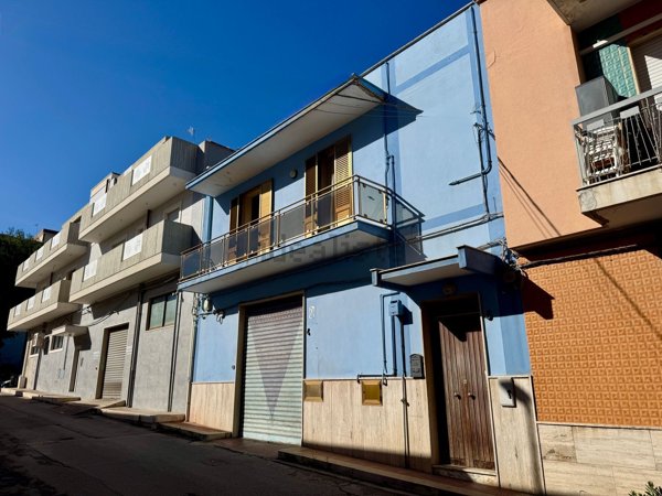 casa indipendente in vendita a Monopoli