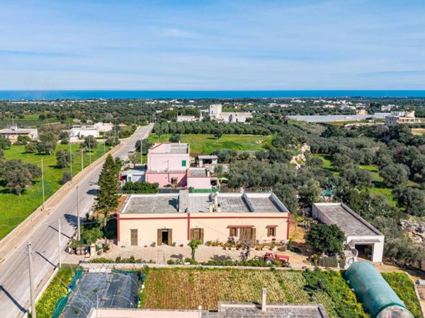 casa indipendente in vendita a Monopoli