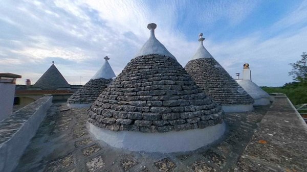 trivano in vendita a Monopoli