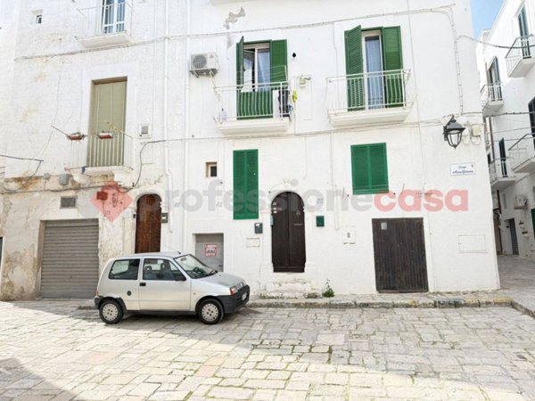 locale commerciale in vendita a Monopoli