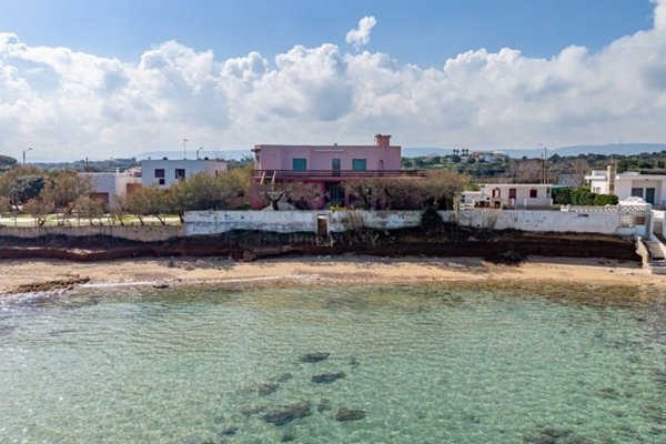 casa indipendente in vendita a Monopoli