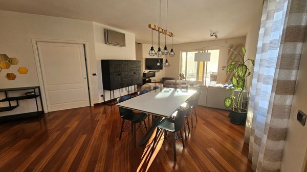 casa indipendente in vendita a Monopoli