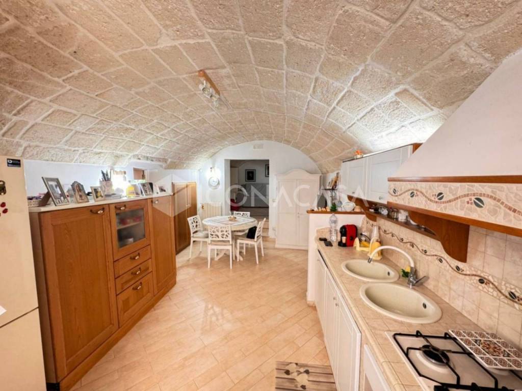 appartamento in vendita a Monopoli in zona Centro Storico