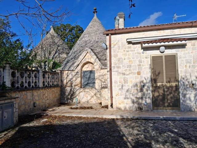 casa indipendente in vendita a Monopoli