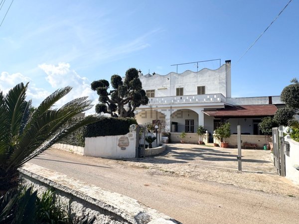 casa indipendente in vendita a Monopoli