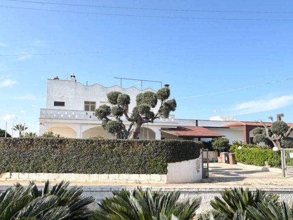 casa indipendente in vendita a Monopoli in zona Cristo delle Zolle