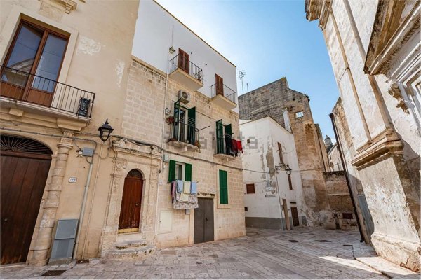 appartamento in vendita a Monopoli in zona Centro Storico