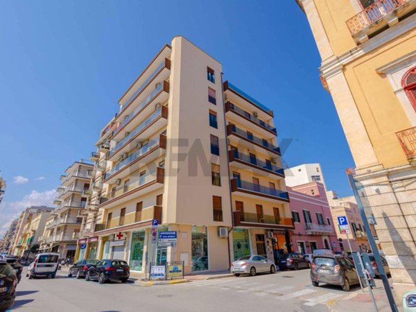 appartamento in vendita a Monopoli in zona Centro Storico